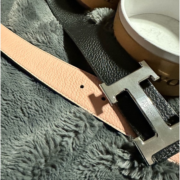 SOLD - 3 reversible belts - red, blue, pink (black reverse side) - Picture 3 of 9